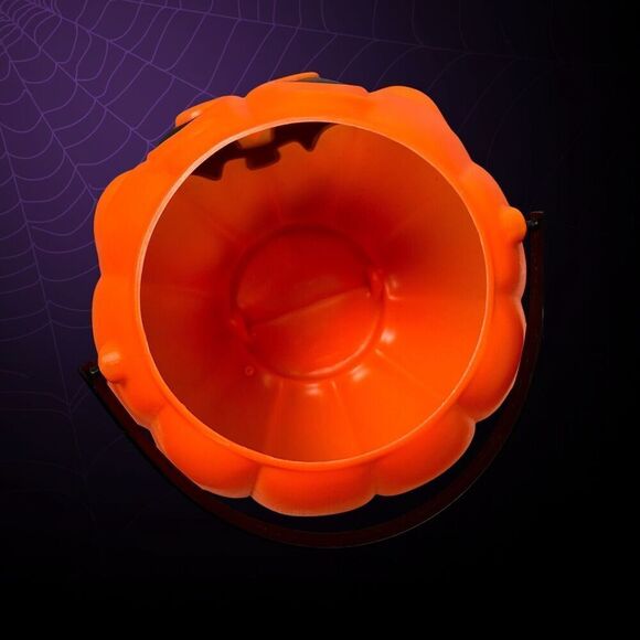 VTG Halloween Pumpkin Trick or Treat Candy Bucket 1997 Grand Venture Blow Mold - Picture 5 of 9